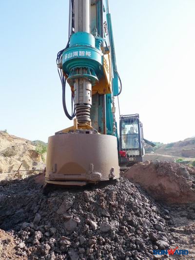 山河智能旋挖钻再创入岩新纪录