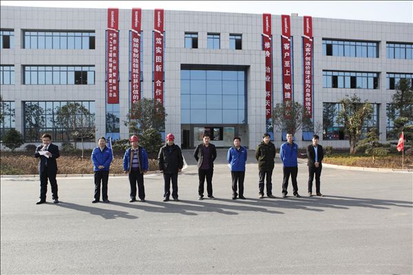 山河智能新型静压桩机实现热销，高效节能是主因