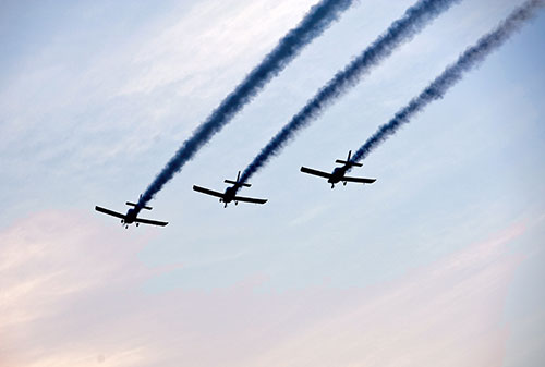 山河智能飞行表演队精彩亮相珠海航展