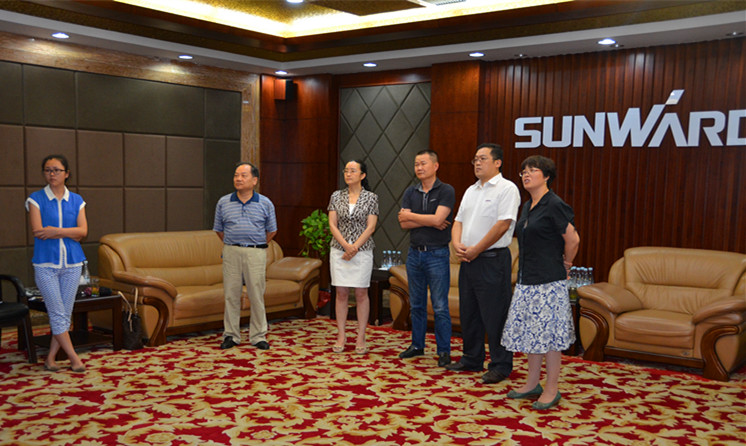 民盟湖南省委领导莅临山河智能考察交流