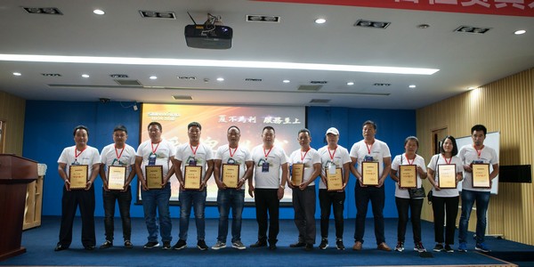 500多名挖掘机用户实地考察，为山河智能点赞！