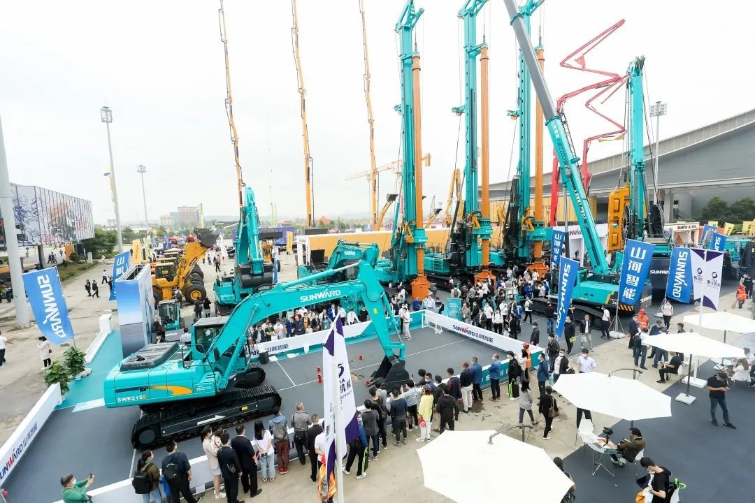 “机甲盛宴”长沙展圆满收官!山河智能展区亮点精彩回顾