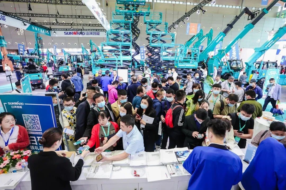 “机甲盛宴”长沙展圆满收官!山河智能展区亮点精彩回顾