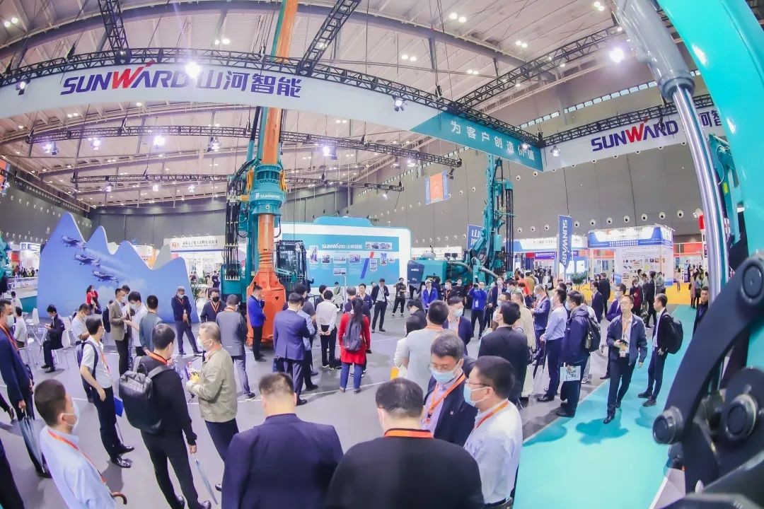 “机甲盛宴”长沙展圆满收官!山河智能展区亮点精彩回顾