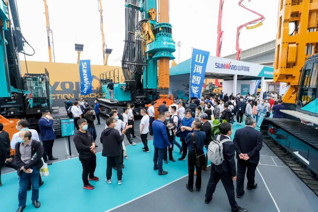 “爆品”出击!山河智能客户交流会签约超8亿元