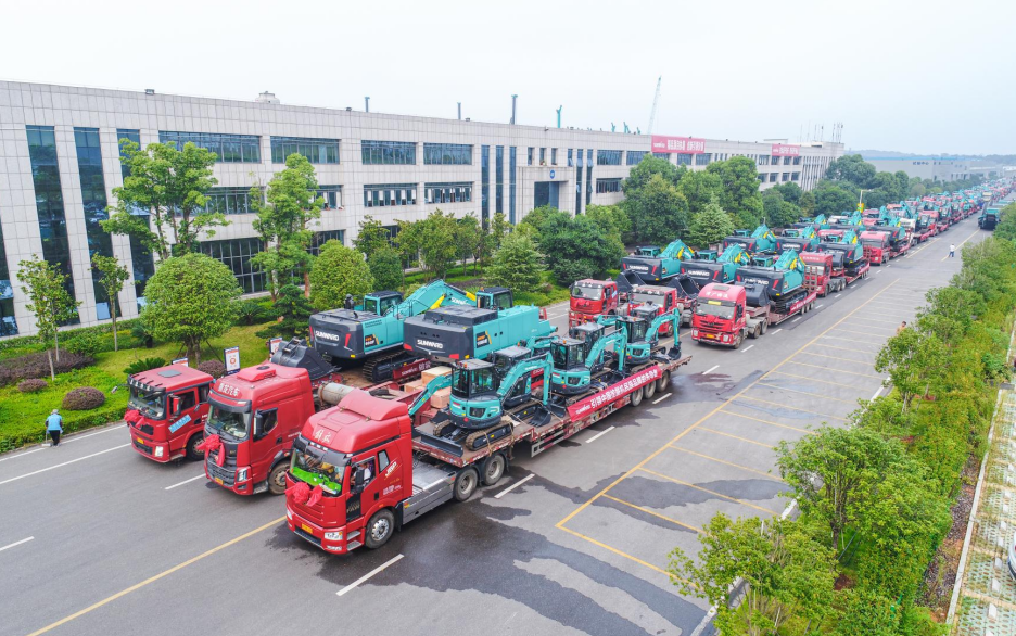 里程碑!山河智能出口欧洲第20000台暨大型挖掘机批量交付仪式成功举行