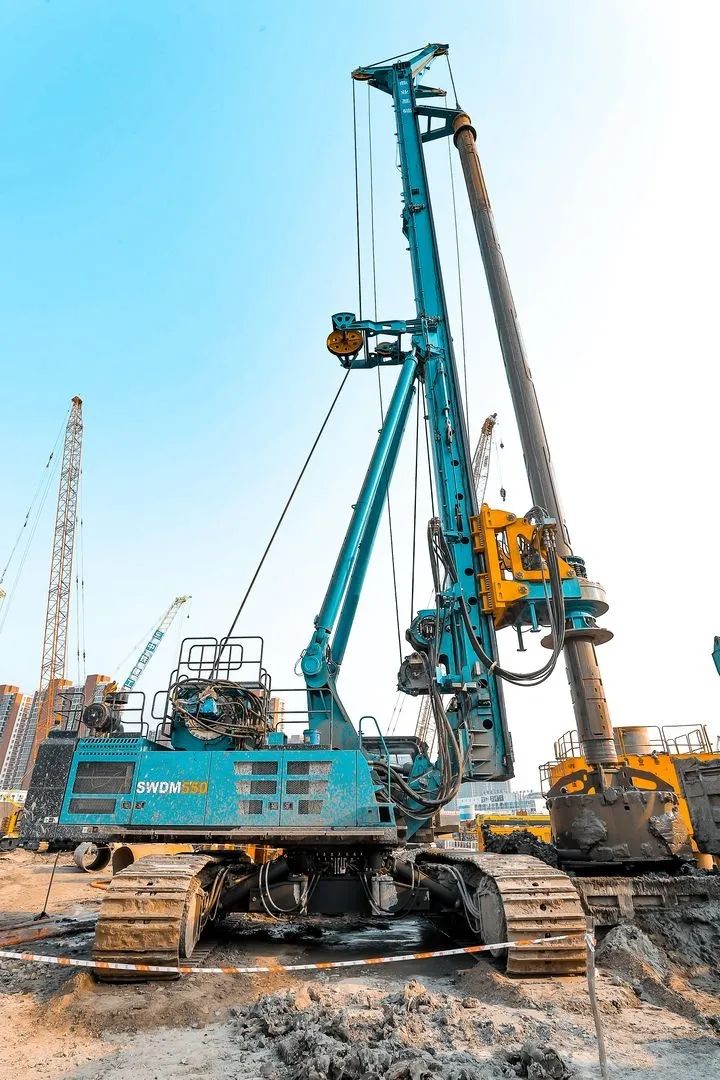 大国重器!山河智能超级装备助力北京城市副中心综合交通枢纽站建设