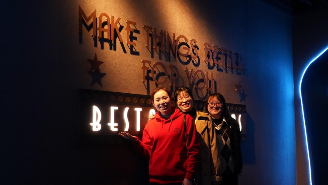 福利多多!山河智能开展系列活动宠“女神”