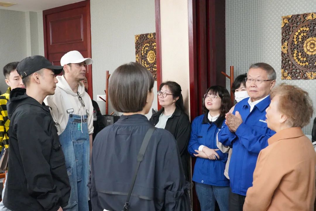 硬实力+软名片!山河智能协拍电视剧《重中之重》开机