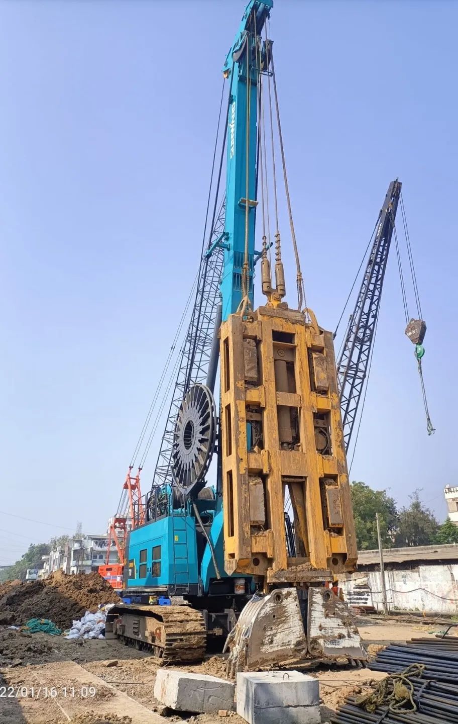 感谢信!山河智能SWHG70液压抓斗助力海外基础施工获肯定