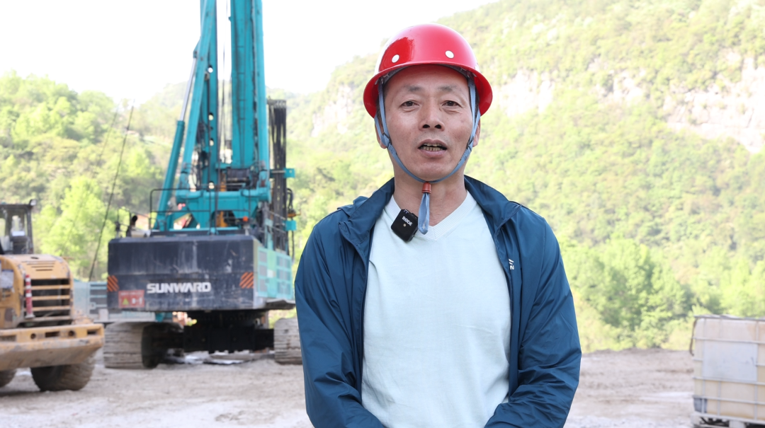 展现施工“奇效”！山河智能旋挖钻机强势助力炉慈高速公路建设