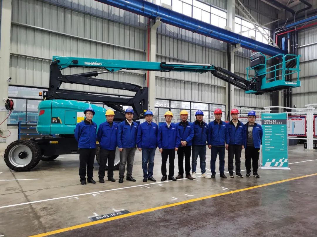 行业同级别产品之最!山河智能又一款曲臂式高空作业平台成功下线