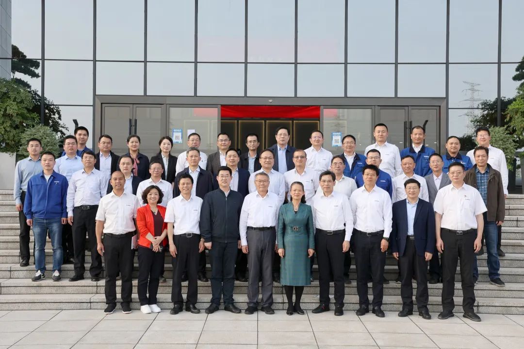 深化产学研合作!中南大学校长、中国工程院院士田红旗率团拜访山河智能