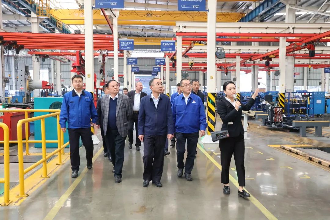 强强联合,夯实湖南工程建设湘军!山河智能与湖南路桥签订战略合作协议