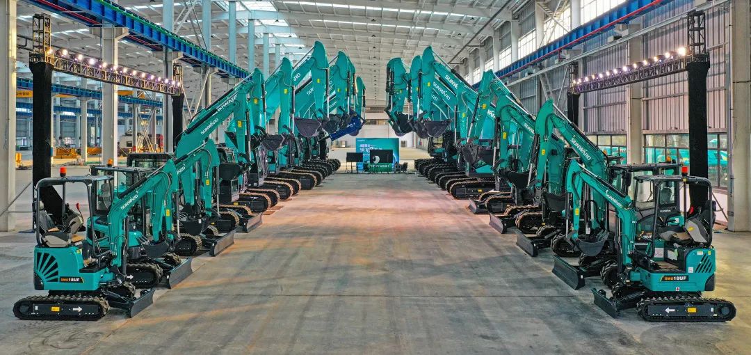 助力“双碳”目标！山河智能集中发布F系列国四挖掘机