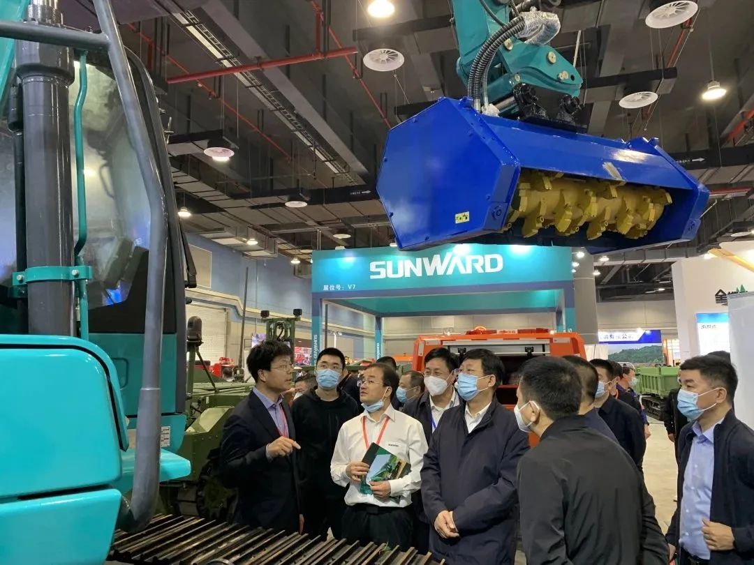 “新兵”报到!山河智能应急救援装备实力亮相第五届全国森林消防装备展