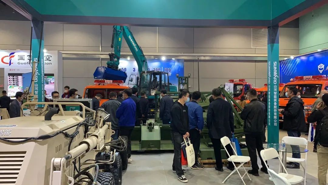 “新兵”报到!山河智能应急救援装备实力亮相第五届全国森林消防装备展