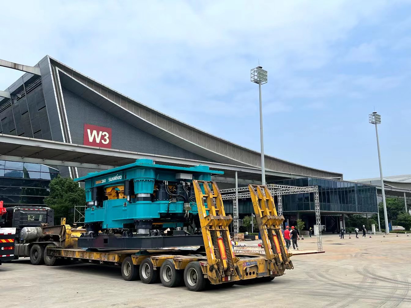 2023 CICEE | 进场布展!倒计时3天,山河智能亮点剧透来了