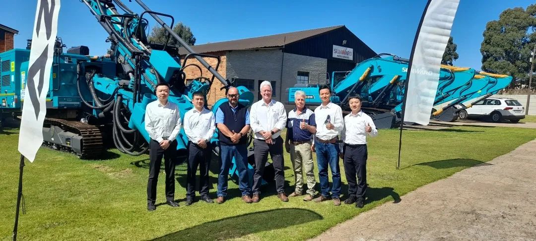 登陆南非,山河智能新型凿岩利器交付客户