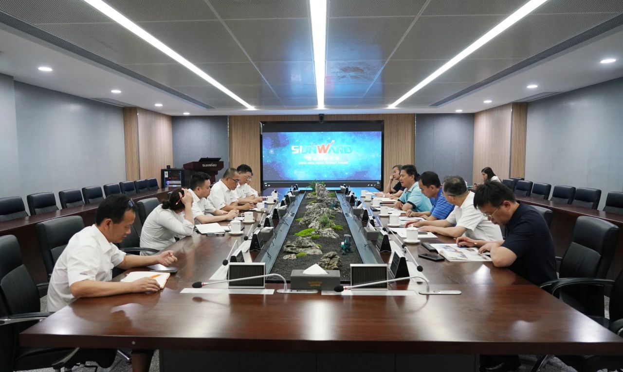 中国贸促会调研山河智能