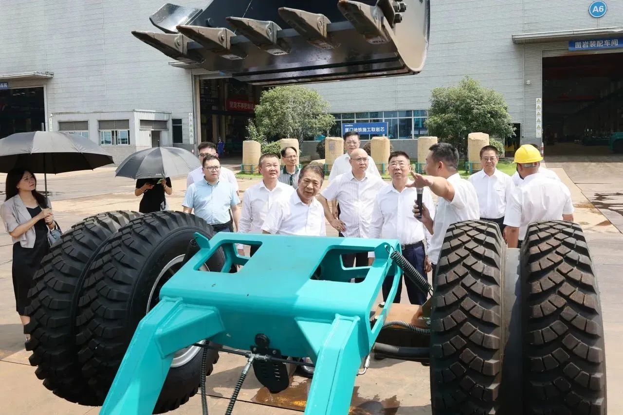 两家世界500强企业董事长同访山河智能