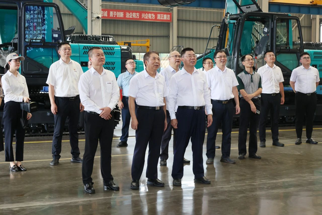 两家世界500强企业董事长同访山河智能