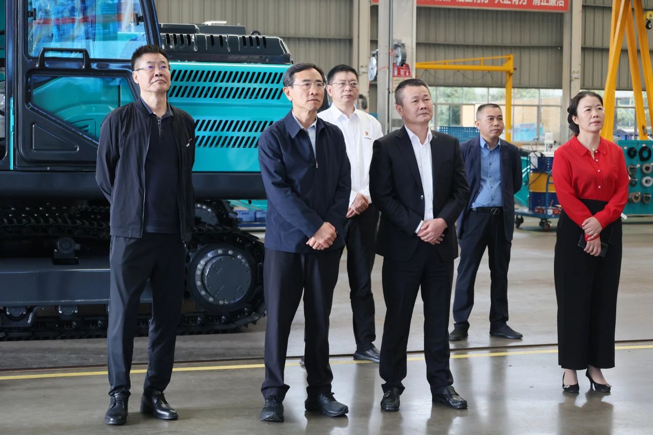 北京市政协副主席林抚生调研山河智能