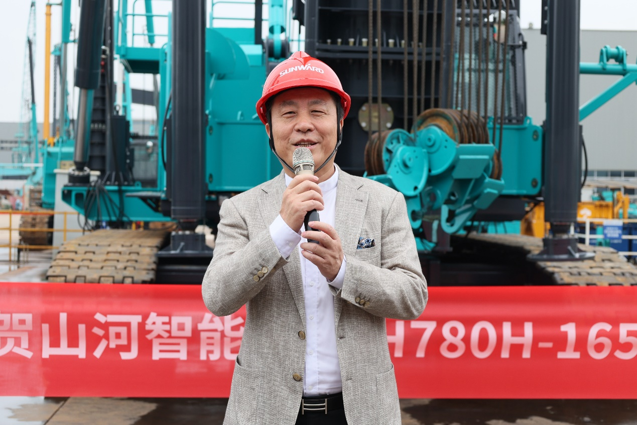 民族品牌获认可！山河智能桩架产品交付香港客户