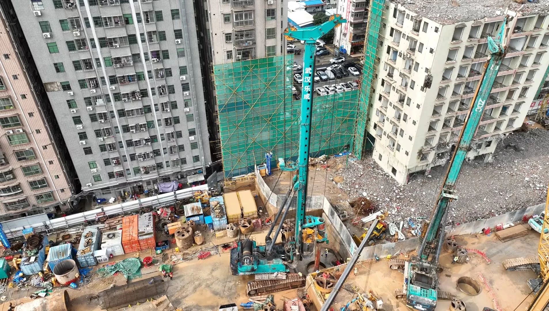 性能突出,超强助力!山河智能旋挖钻机助力深圳地铁五和站施工