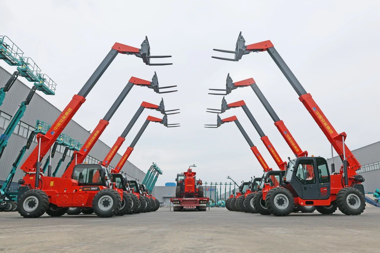 应运而生,“急”速响应!山河智能伸缩臂叉装车进军应急救援领域